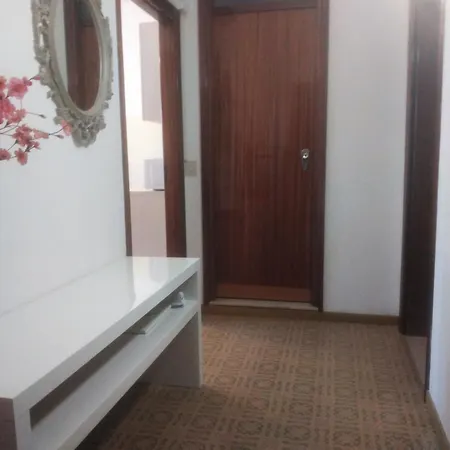 Mare Di Fronte E Pineta *