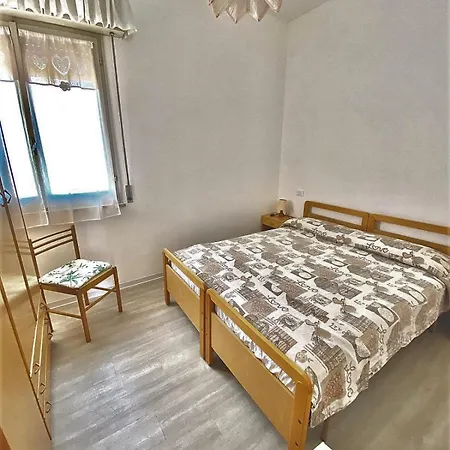 Mare Di Fronte E Pineta Apartamento