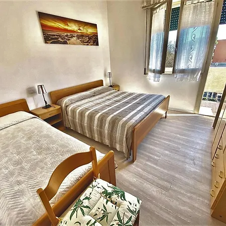 Apartamento Mare Di Fronte E Pineta