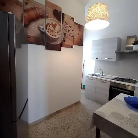 Apartamento Mare Di Fronte E Pineta