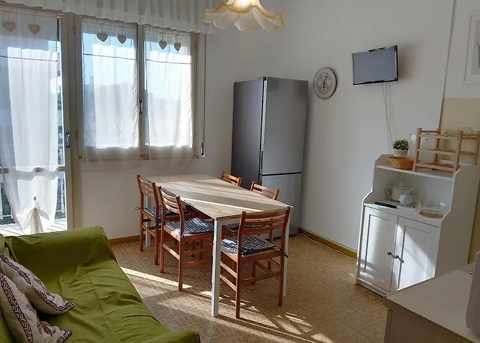 Lägenhet Mare Di Fronte E Pineta Cervia